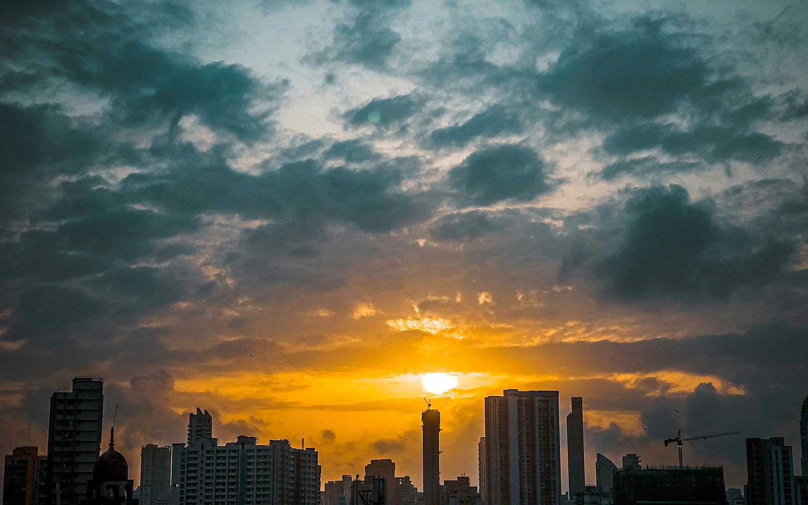 Why Goregaon West Is a Top Choice for Homebuyers